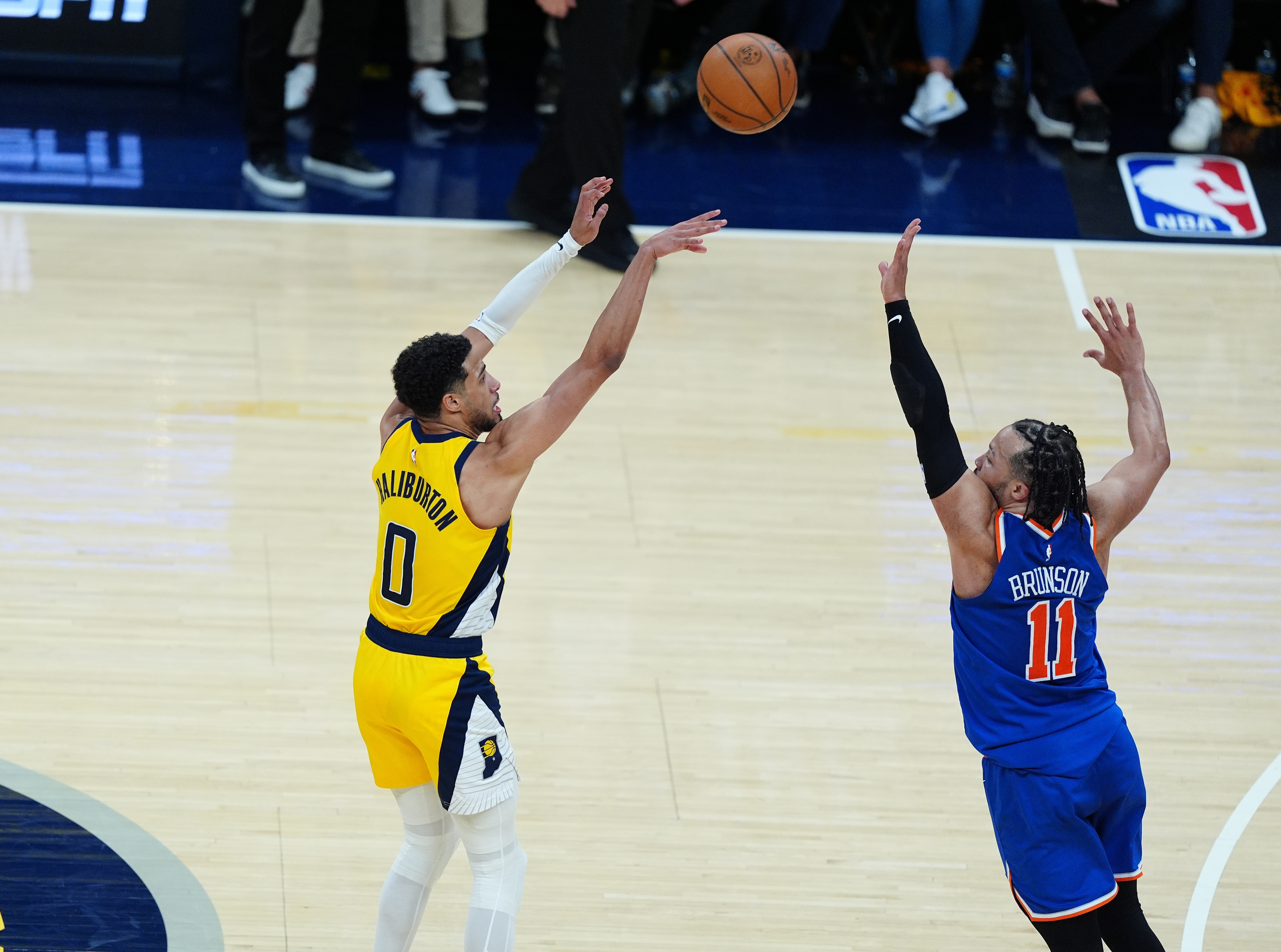 2025世俱杯-NBA彩经：步行者力克尼克斯主场取胜晋级杀入总决赛