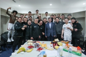 高赔率-同曦老板：击败广东那场内心狂喜 我们现在还算不上强队