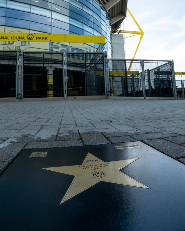 官方投注平台-多特官方：胡梅尔斯加入俱乐部星光大道