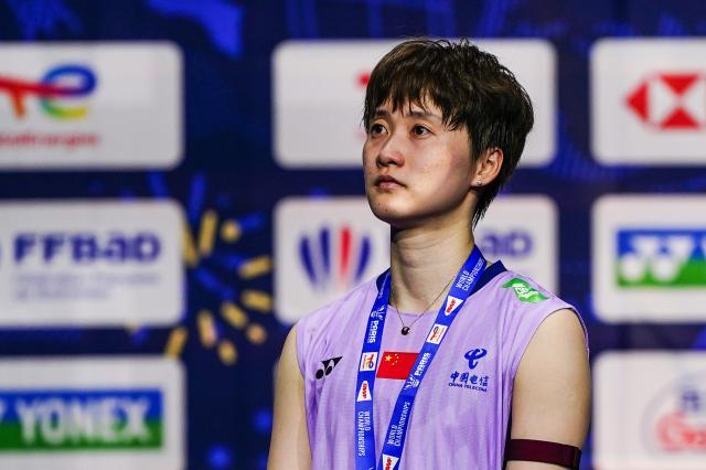 1756685036879037649.jpg (体育)(2)羽毛球——世锦赛:陈雨菲不敌山口茜+获女单亚军XxjpseC000295_20250831_PEPFN0A001.jpg