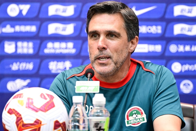 足球博彩-【赛前发布会】拉莫斯:球队虽士气高涨 但一直重视对手